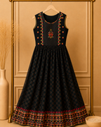 Noorika Black Floral Embroidered Naira Suit