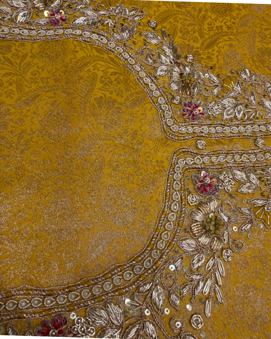 Noorani Banarsi Organza Unstitched Suit Set