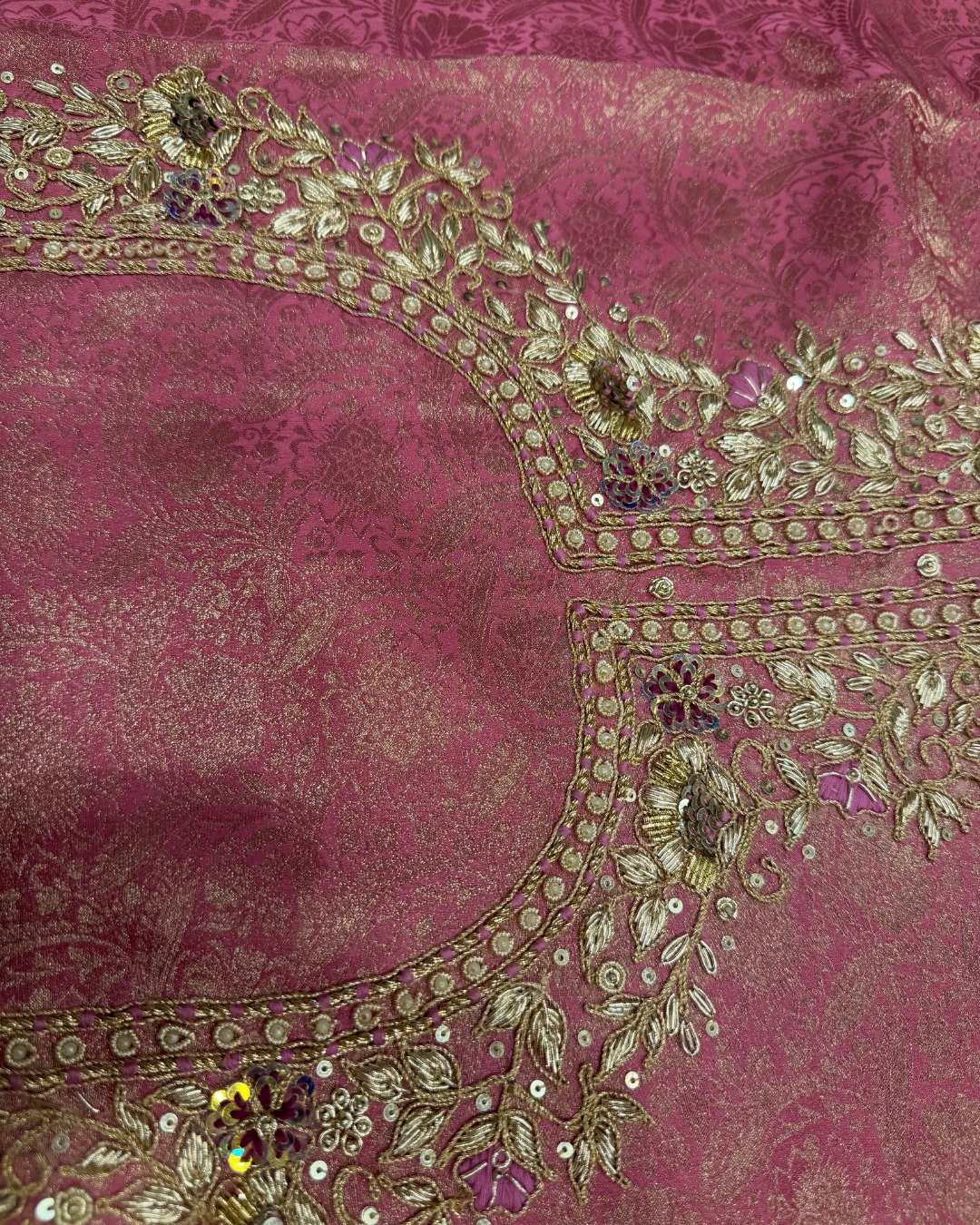 Noorani Banarsi Organza Unstitched Suit Set