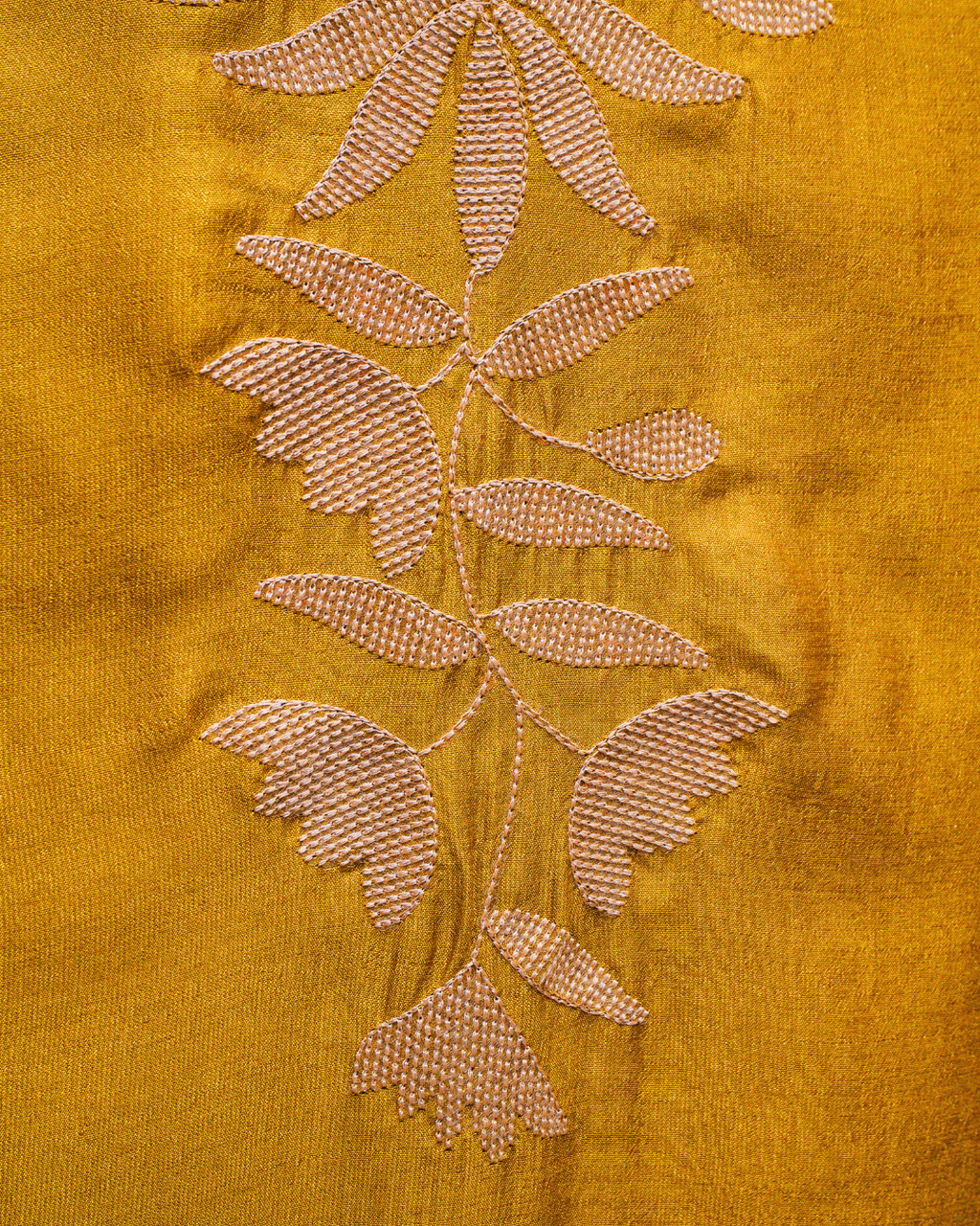 Zarqash Dupion Silk Thread & Sequence Embroidered Unstitched Suit