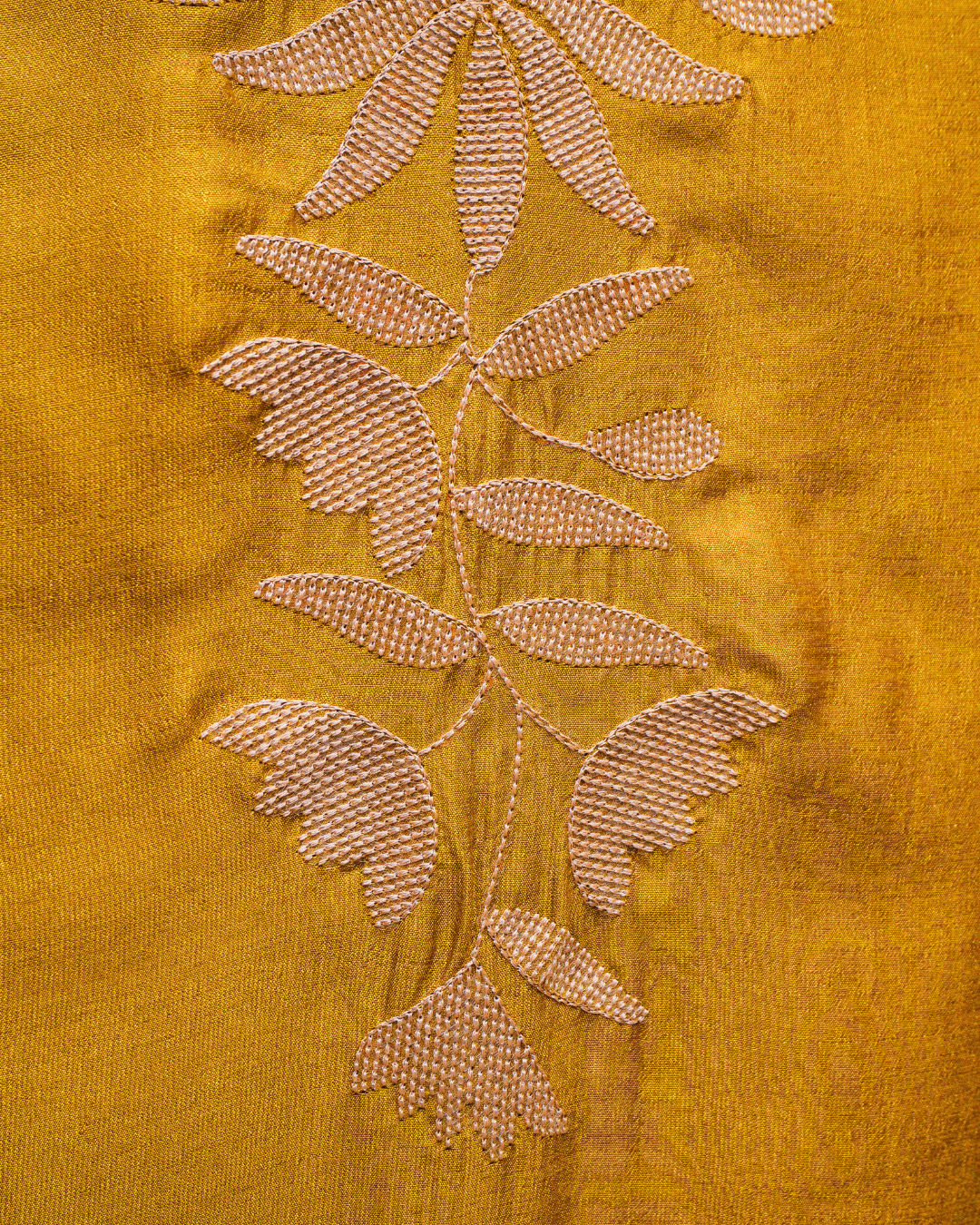 Zarqash Dupion Silk Thread & Sequence Embroidered Unstitched Suit