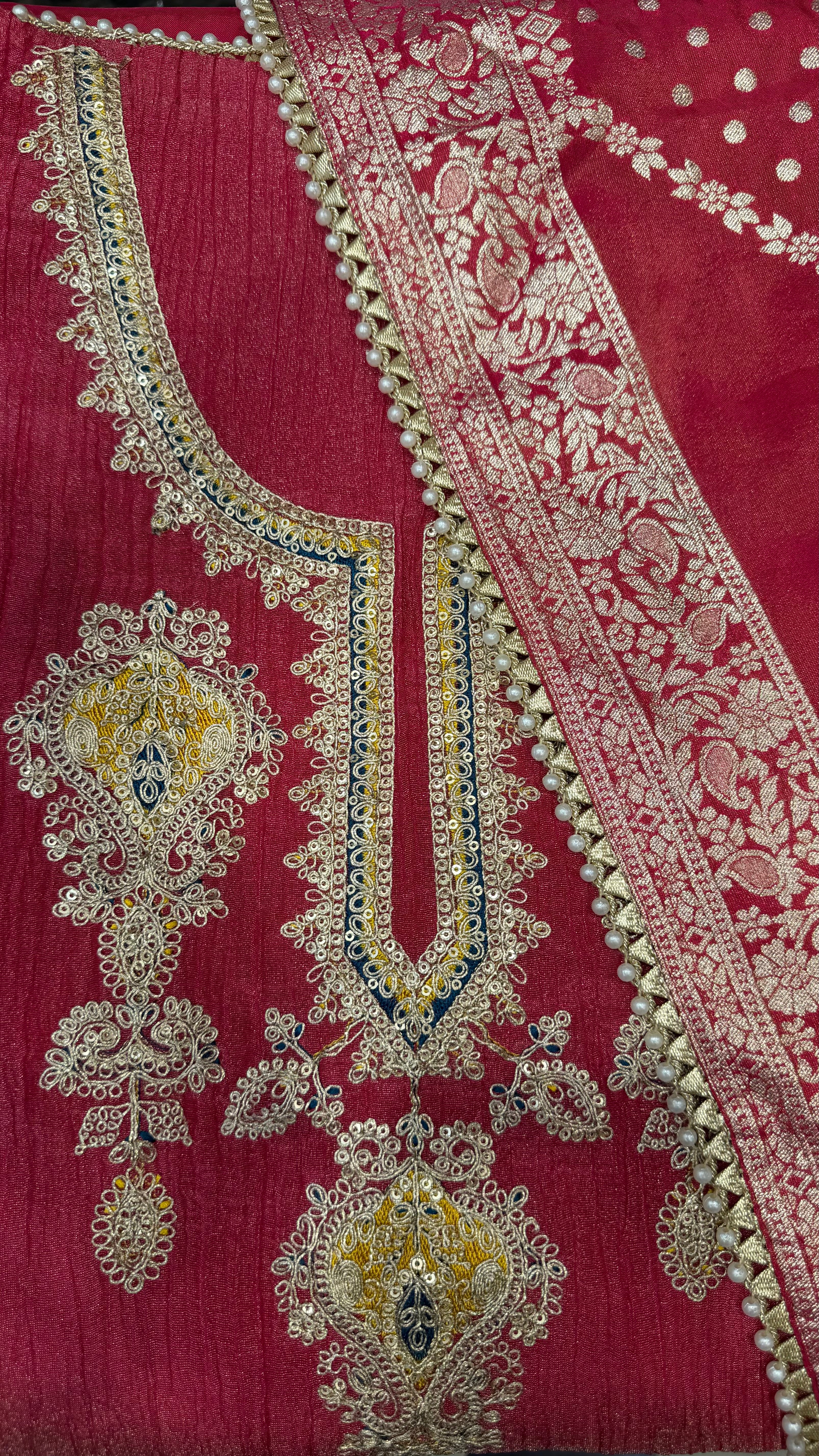 Crush Shimmer fabric with Potli