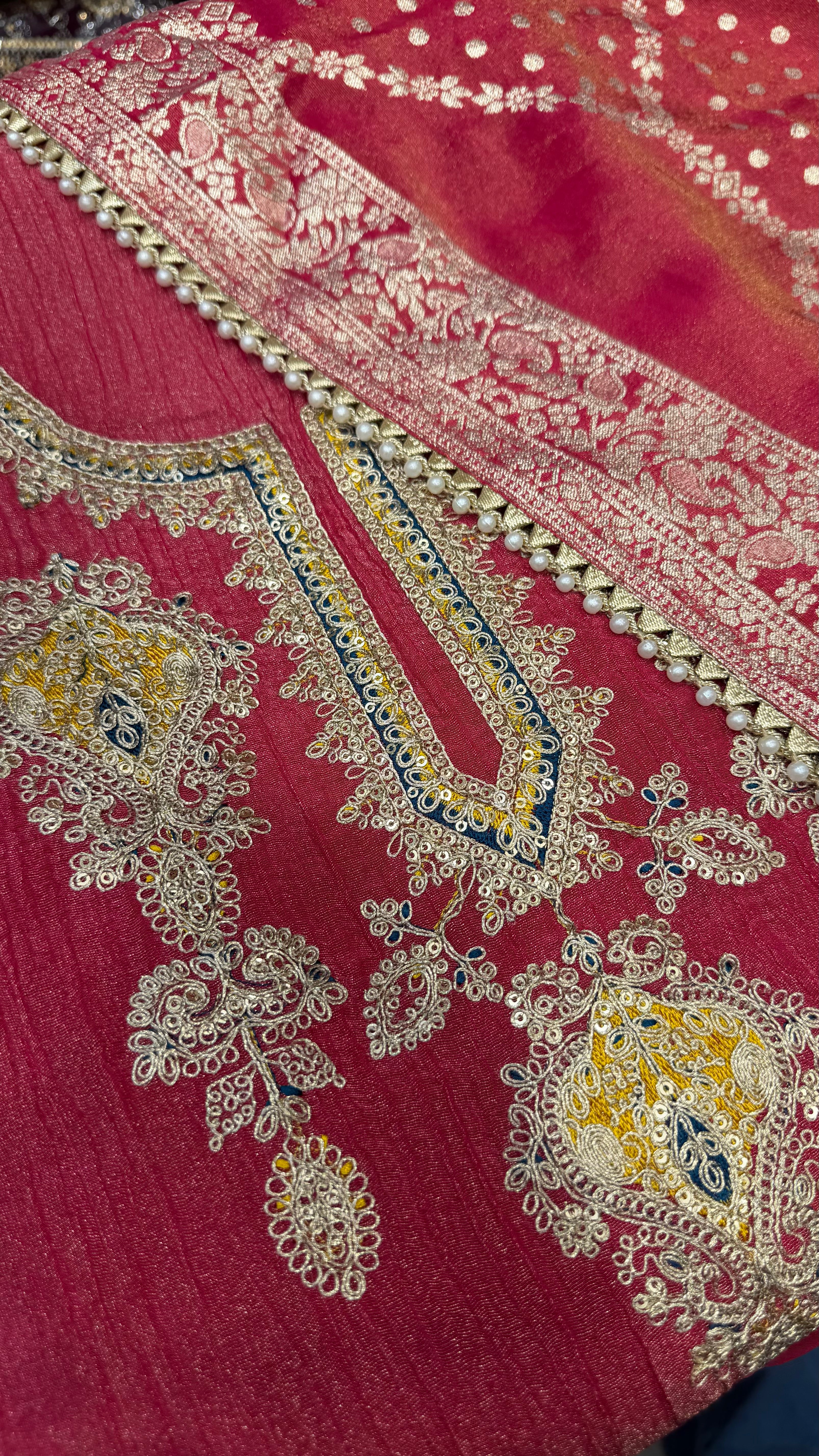 Crush Shimmer fabric with Potli