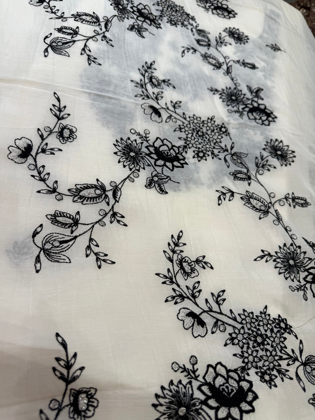 Noor Threadwork Mulcotton