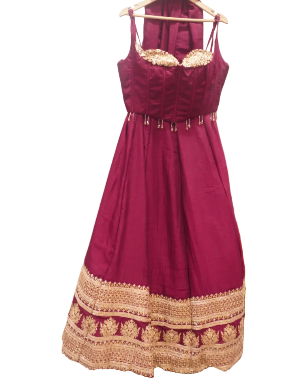Riwaayat Zari Lehenga